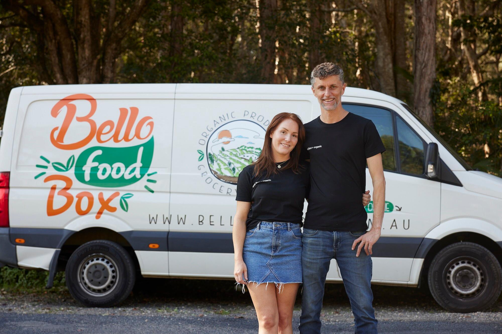 Sarah and Django beside the Bello Food Box delivery van